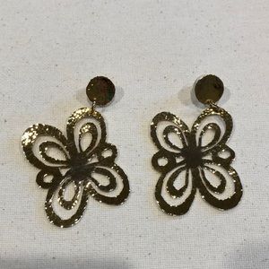 Handmade gold earrings from Colombia (never worn)